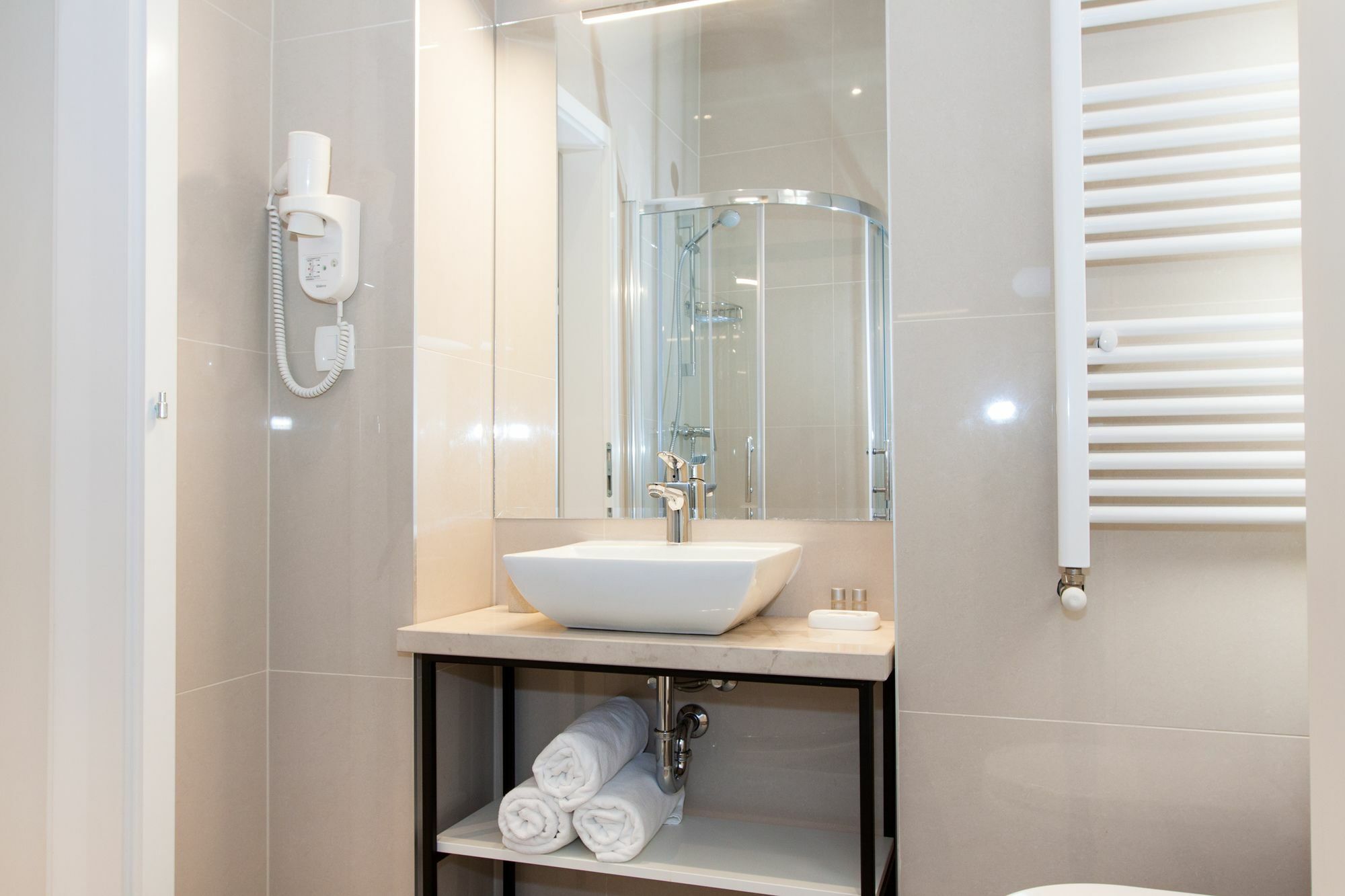 Loox Apartments Hatzova Zagreb Ngoại thất bức ảnh